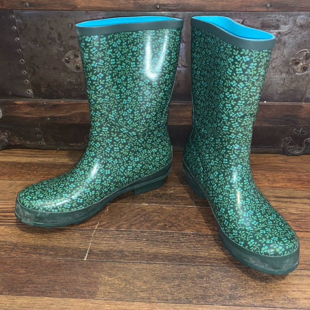 Wellie LL Bean floral rain boots